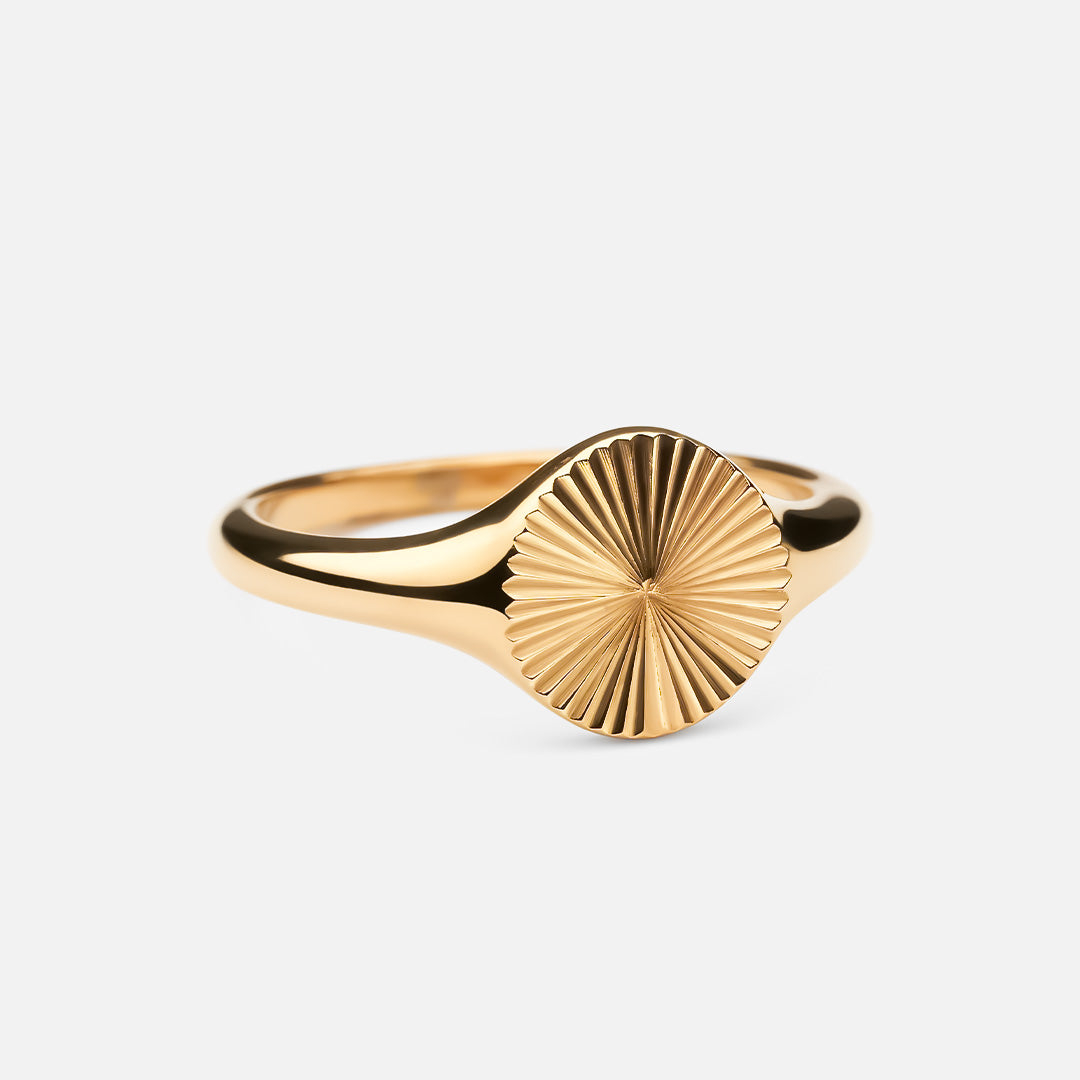 Sun Signet Rund Ring 18K Guldbelagt - Josephine Nord